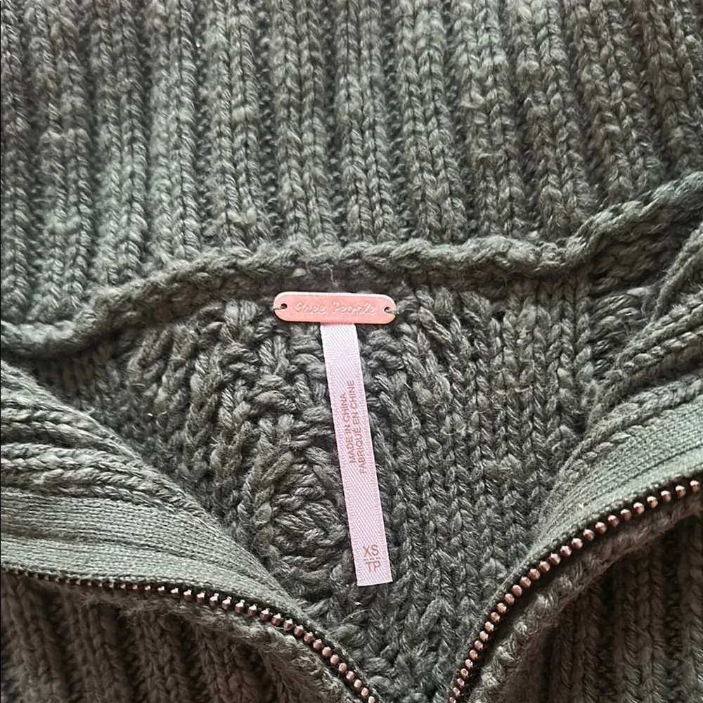 NEW Free People Green Cable Knit Zip Up Sweater